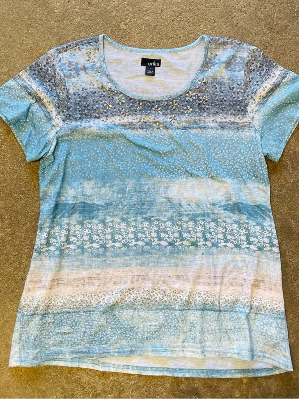 ERIKA TOP